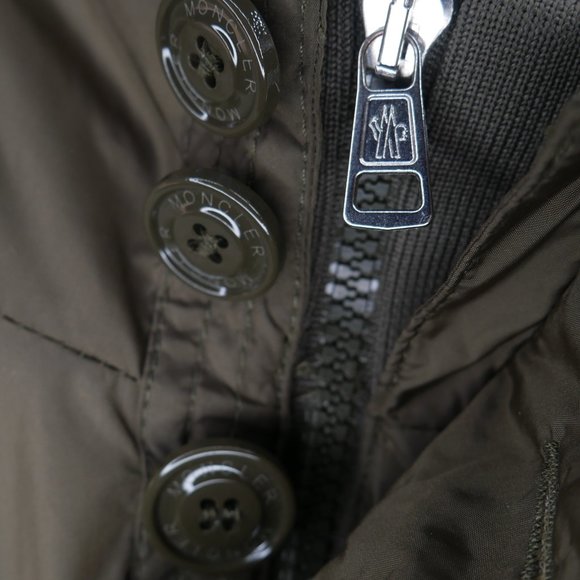 Moncler Patch Logo Windbreaker - Picture 5 of 7